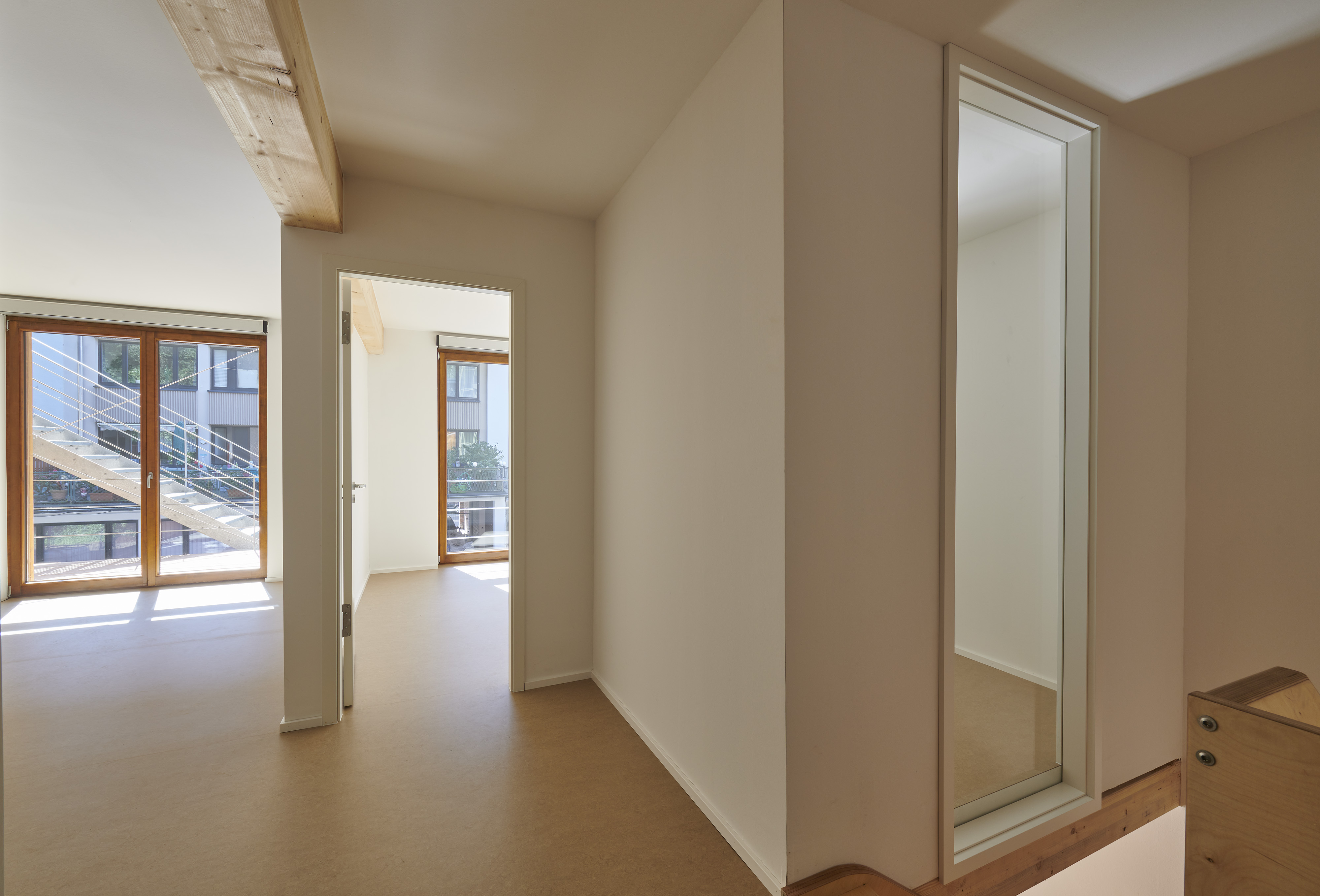 Appartementhaus »Grosso-Hof«, Saarbrücken — Die Wohnungen werden die die großen Fenster auf der Südseite üppig belichtet