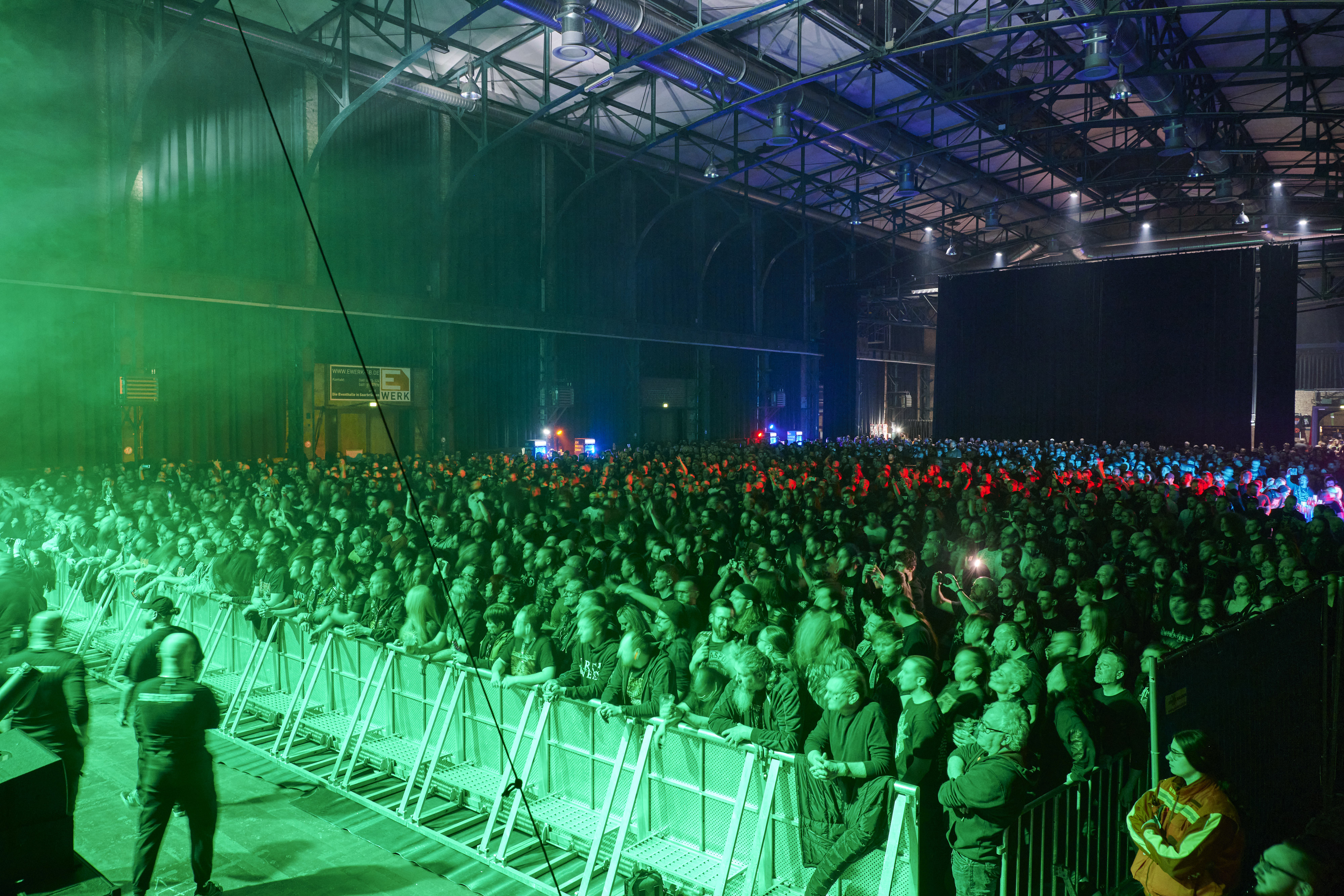 Präsentationsfotografien E-Werk Saarbrücken — ... der Band »Kreator« und ...