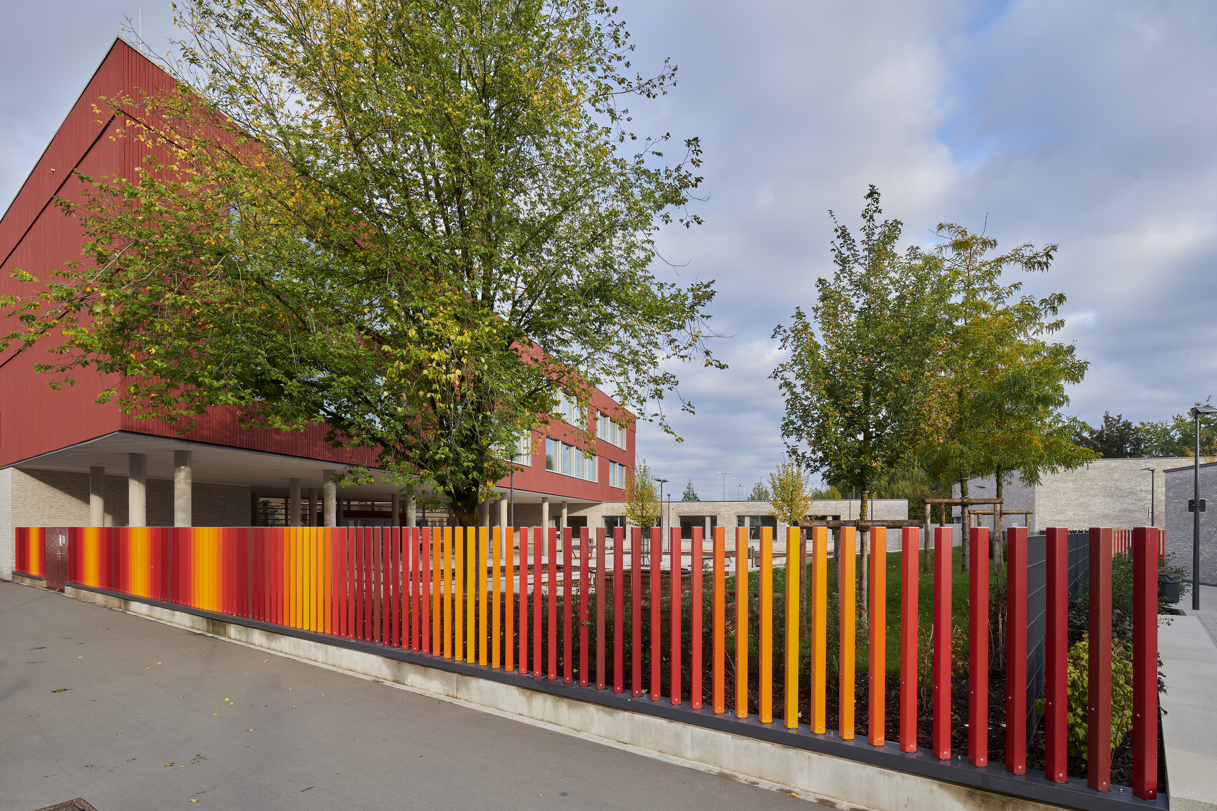 Fotografien Schulkomplex mit Kita und Retentionspark Wobrécken, Esch an der Alzette, Esch-sur-Alzette — Ansicht 12