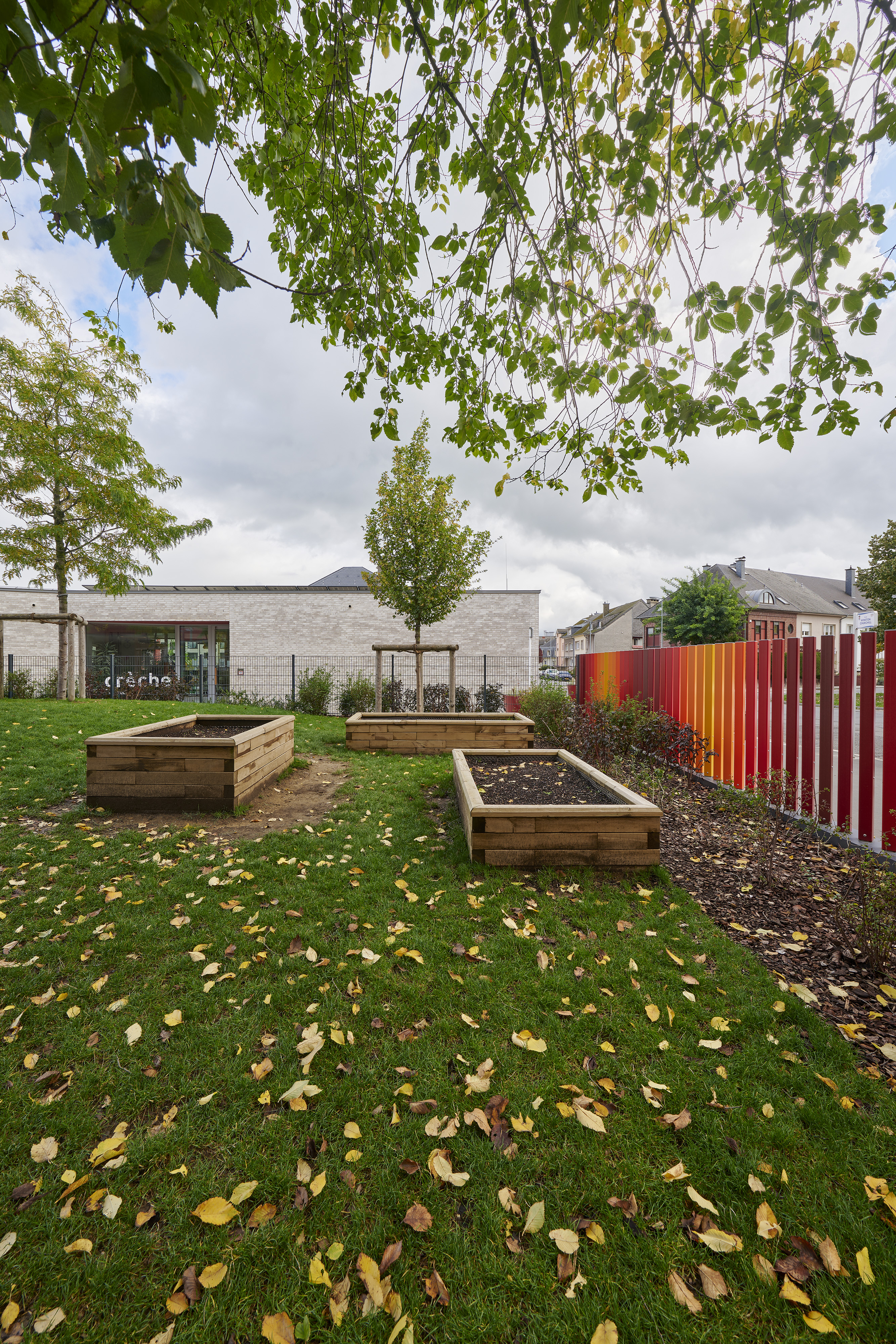 Fotografien Schulkomplex mit Kita und Retentionspark Wobrécken, Esch an der Alzette, Esch-sur-Alzette — Aufnahme 4